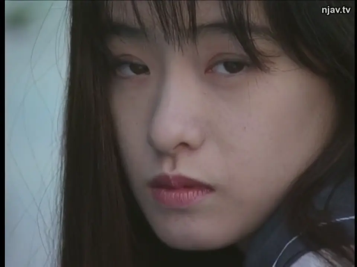 Melancholy · Close-up of the face · Stare · Outdoor · Sailor suit · 正面 · 复古