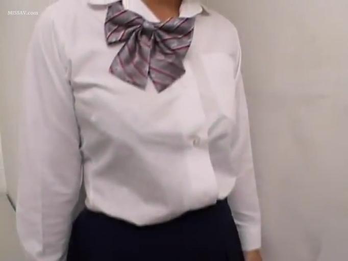 室内 · 躺姿 · 阴部 · 黑色紧身衣 · 拨开衣物 · 局部露点