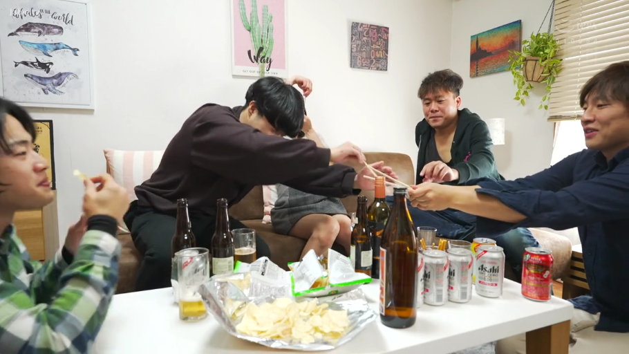 Medium shot · Living room · Casual wear