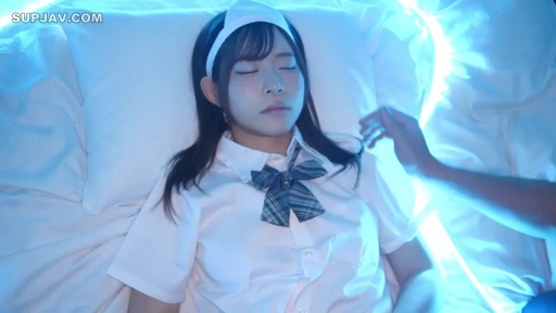 面部 · 校服 · 闭眼 · 仰卧 · 床上 · 抚摸 · 发带 · 蓝光