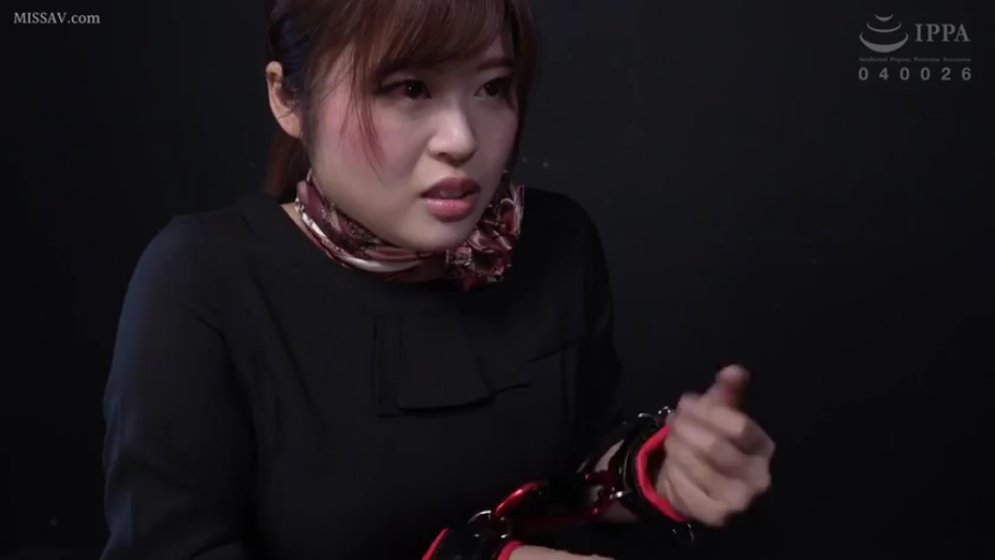 病房 · 病床 · 站姿 · 全景 · 自然 · 职业装 · 剧情 · 观望