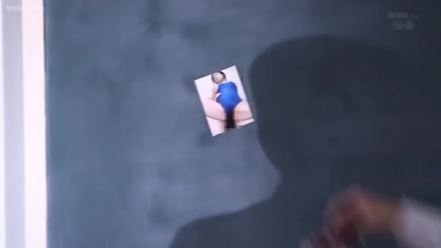 Classroom · Mosaic · Display · 黑板 · 蓝色连体泳衣 · Blur · Spread legs