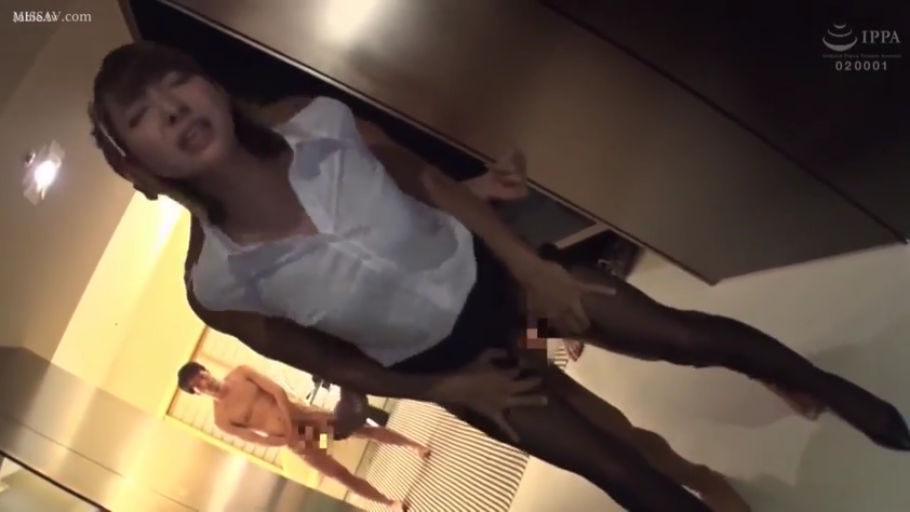 室内 · 迷离 · OL装 · 中景 · 站姿 · 猥亵 · 有码