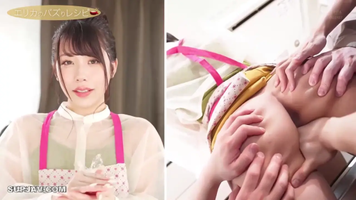 俯身 · 脸部 · 卧室 · 高视角 · 诱惑 · 凝视 · 内衣