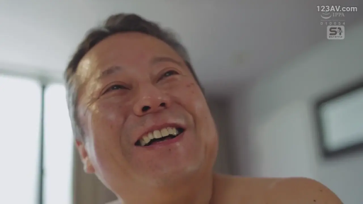 室内 · 性交 · 脸部特写 · 全裸 · 俯视 · 淫笑 · 颜出