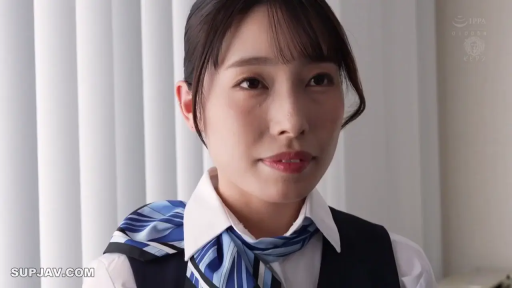 脸部特写 · 办公室 · 站立 · 微笑 · 职业装 · 注视 · OL · 百叶窗