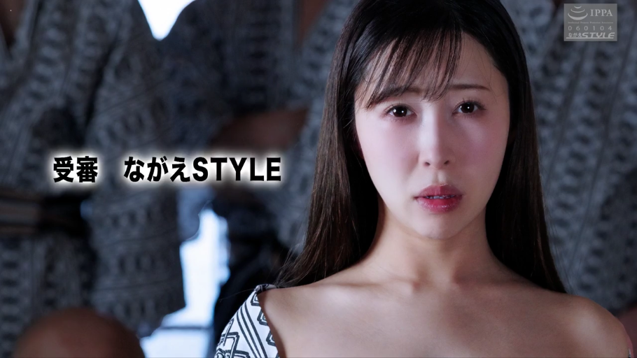 室内 · 坐姿 · 字幕 · 注视 · 头部特写 · 和服 · 忧伤