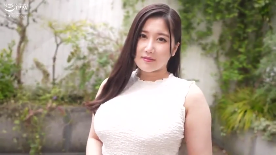 教室 · 口交 · 中景 · 站姿 · 课桌 · 制服 · 多人 · 挑逗