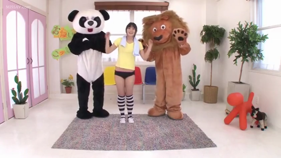 性交 · 卧室 · 享受 · 黑色丝袜 · 全景 · 枕头 · 模糊 · 传教士