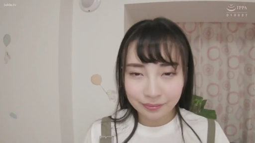 室内 · 顔部のクローズアップ · 絶頂顔 · 白いTシャツ · 正对镜头 · 黑发 · 无明显行为