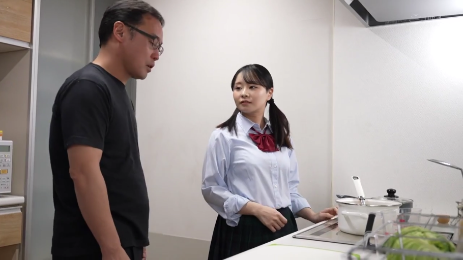 脸部 · 卧室 · 枕头 · 仰卧 · 恍惚 · 体操服 · 抓胸