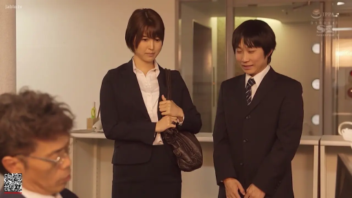 室内 · 性交 · 露乳 · 全裸 · 跪姿 · 上半身 · 窗帘 · 动情