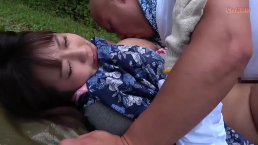 顔 · 口交 · 楽しんで · 屋外 · 仰向け姿勢 · 和服 · 屋外芝生 · ピクニックマット