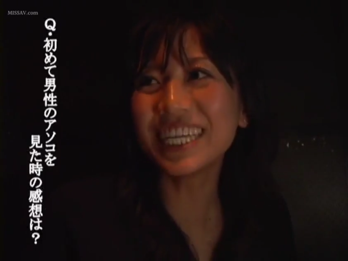 全身 · 亲吻 · 卧室 · 陶醉 · 床 · 情趣内衣 · 男上位 · 女性露点