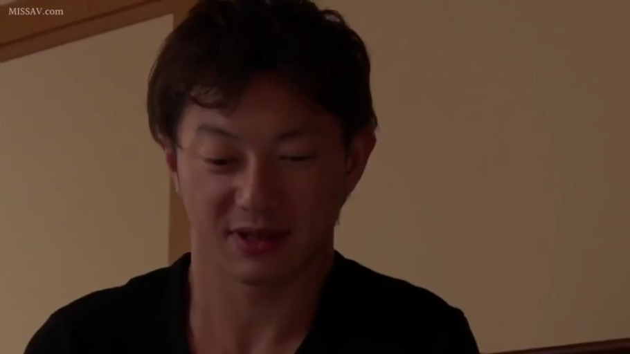 性交 · 全裸 · 卧室 · 陶醉 · 床 · M字腿 · 阴部