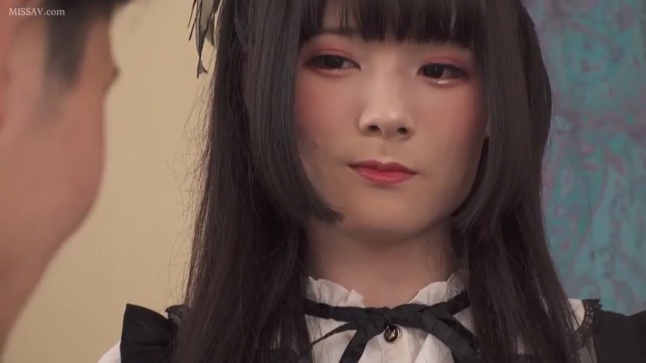 室内 · 脸部 · 站立 · 微笑 · 对视 · 制服诱惑 · 女仆制服