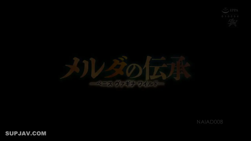 黑色背景 · 片头 · 标题特写 · 艺术字