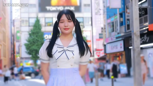 站立 · JK制服 · 户外街道 · 半身照