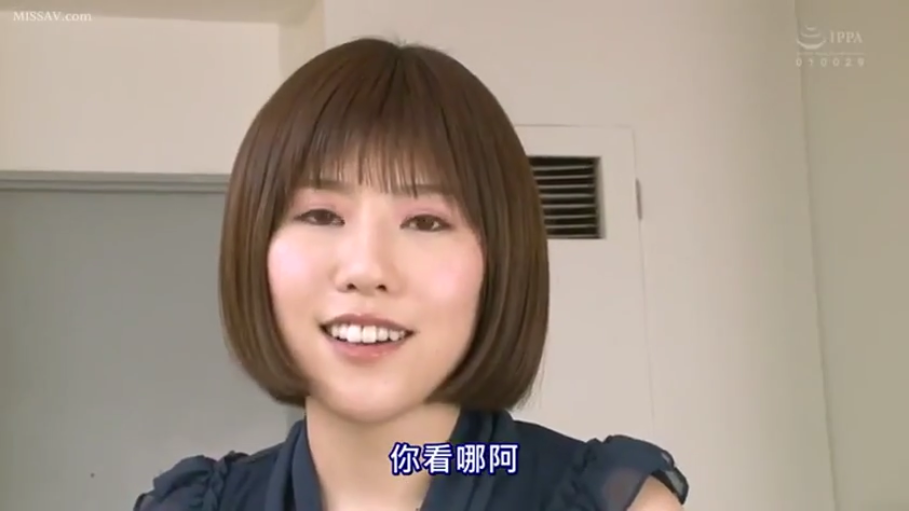 全裸 · 卧室 · 床铺 · 迷离 · 长发 · 肛门 · 俯卧撅臀 · 肛门流精