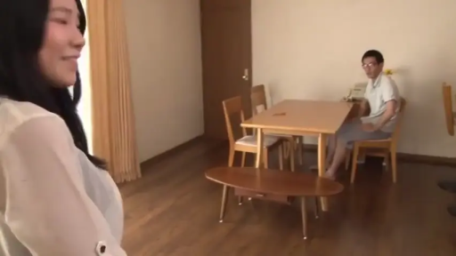 Indoor · Stand · Smile · 居家 · shirt · 互动 · Furniture · Side face