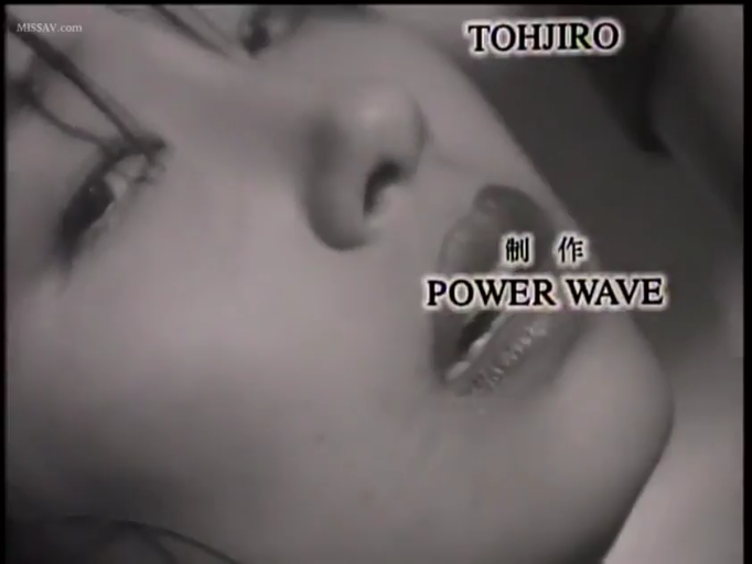 室内 · 胸部 · 自然 · 凝视 · 双马尾 · 俯视 · 斑马纹吊带