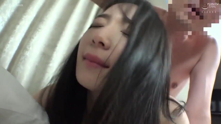 性交 · 全裸 · 卧室 · 躯干 · 床 · 后入 · 欢愉 · 无码