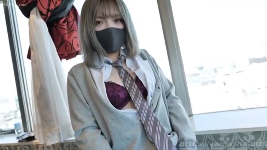 室内 · 展示 · 站姿 · 上半身 · JK制服 · ショートヘア · 口罩 · マスクを着用してください