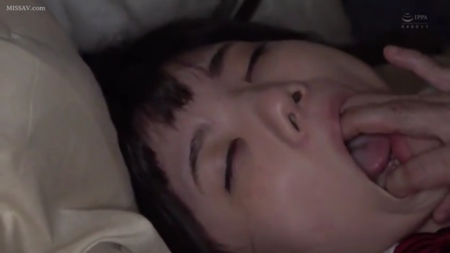 口交 · 跪姿 · 楼梯间 · 楼梯 · 休闲服 · 公共场所 · 全身全景 · 配合