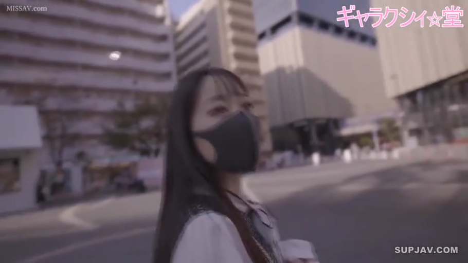 室内 · 脸部 · 愉悦 · 仰卧 · 裸体 · 颜射 · 精液 · POV