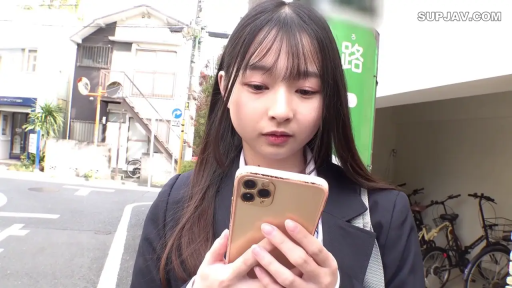 室内 · 忧郁 · 脸部 · 站立 · 凝视 · 双马尾 · 学生装