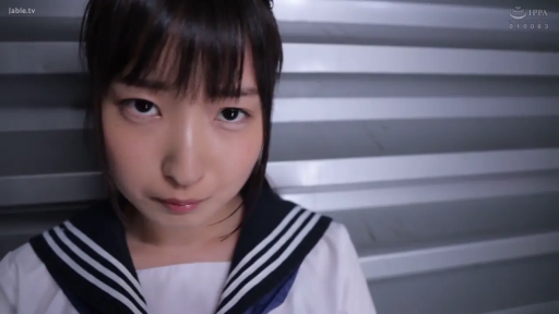 室内 · 面部 · 俯身 · 注视 · 水手服 · 黑发 · 幽怨