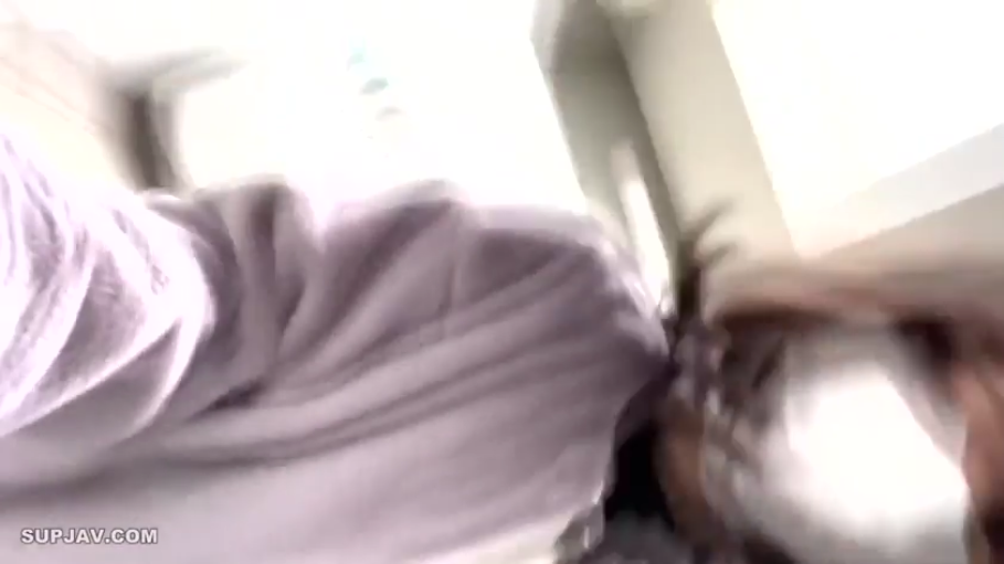 全身 · 站立 · 微笑 · 护栏 · JK制服 · 户外 · 张开双臂 · 江景