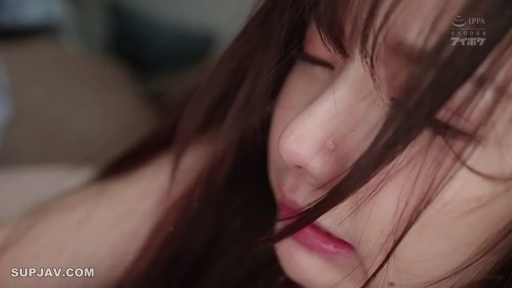 性交 · 卧室 · 迷离 · 面部特写 · 长发 · 卧姿 · 裸露