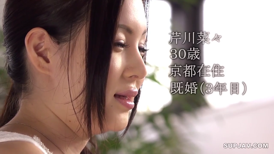 室内 · 脸部特写 · 白色蕾丝上衣