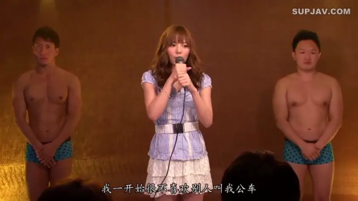室内 · 裸体 · 注视 · 无表情 · 腋下 · 抬手 · 腋下控