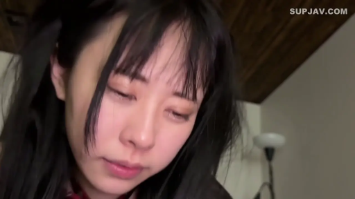 室内 · 低头 · 脸部特写 · 迷离 · 休闲服 · 黑长直