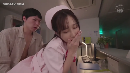 电脑 · 上半身 · 粉色护士服 · 性交中 · 护士站 · 站姿前倾 · 护士角色扮演 · 羞涩捂嘴