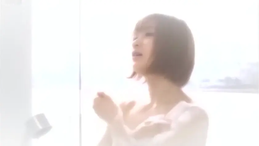 站立 · 平静 · 半身 · 花洒 · 朦胧 · 沐浴 · 淋浴间 · 薄透服饰