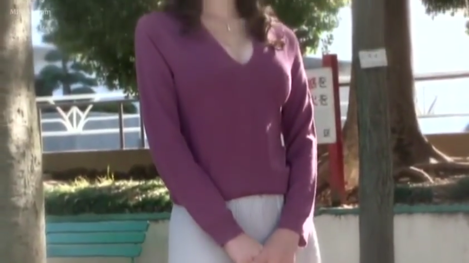 性行为 · 中景 · 后入 · 房间 · 欢愉 · 成人 · 连身裙
