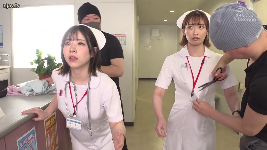 室内 · 迷离 · 性行为 · 裸体 · 多种姿势 · 拼图 · 封面 · 绳子