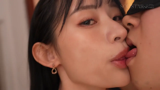 室内 · 迷離 · 顔のクローズアップ · 接吻 · 眼罩 · 舌吻 · 贴近