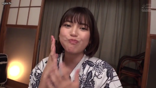 脸部特写 · 和室 · 短发 · 正面 · 浴衣 · 可爱 · 鼓腮