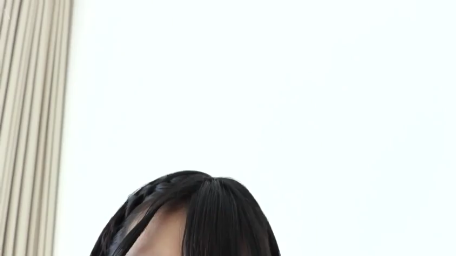 室内 · 窗帘 · 局所 · 头发特写