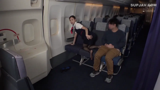 座り姿勢 · 全景 · 自然 · 制服诱惑 · 飛行機の座席 · 空姐制服 · 飞机机舱 · 机舱性爱