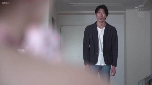 室内 · 站立 · 中景 · 一人称視点 · 対話 · 惊讶 · スーツジャケット