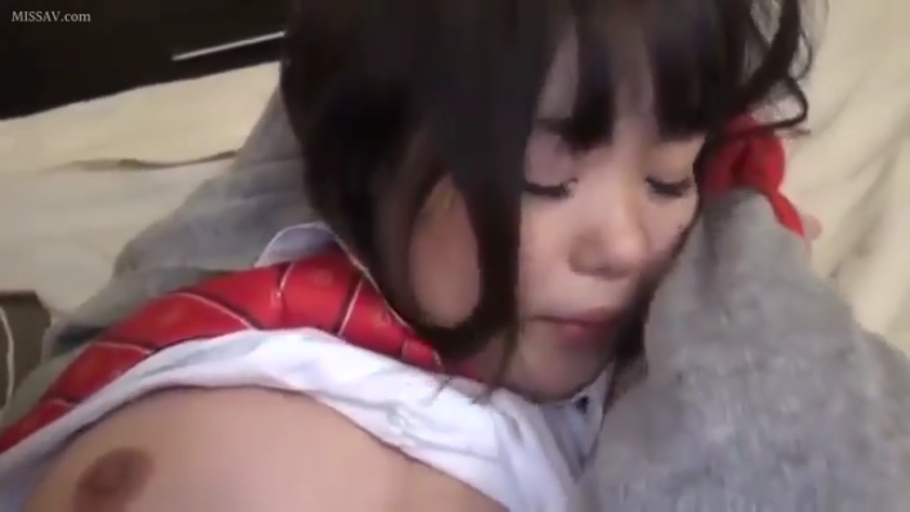 站立 · 盆栽 · 微笑 · 客厅 · 半身 · 女仆装 · 搂抱 · 合影