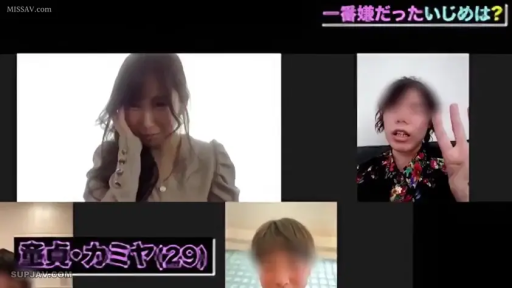 室内 · 全裸 · 销魂 · 躯干 · 性行为 · 仰卧 · 有码 · 被褥