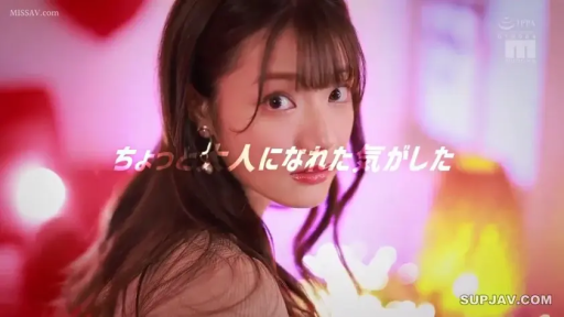 室内 · 字幕 · 回眸 · 摆拍 · 妩媚 · 头部特写 · 茶色のトップス · 気質