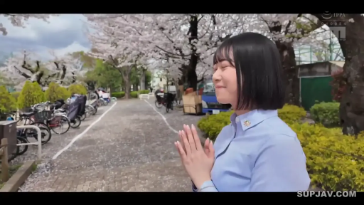 合十 · 微笑 · 樱花树 · 侧脸 · 昼間 · 祈祷 · 蓝色制服