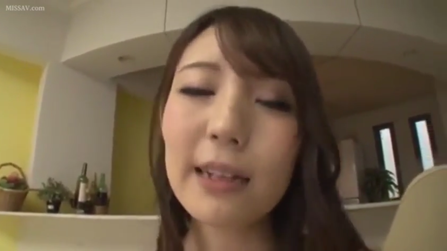 室内 · 闭眼 · 特写 · 渔网袜 · 按摩棒 · 调教 · M字腿 · 重口味